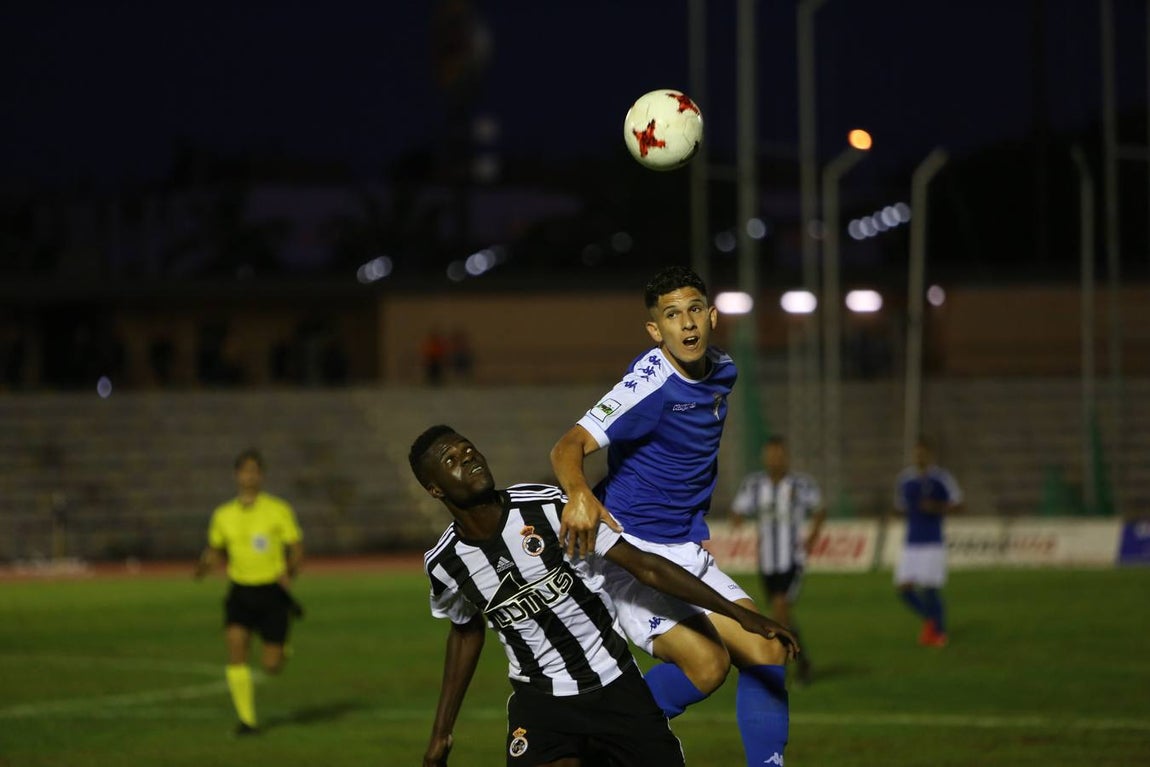 San Fernando-Balona (2-0)