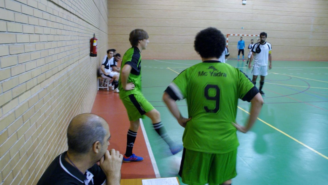 Las mejores imágenes del partido de fútbol sala entre Jesús María y BVM Irlandesas