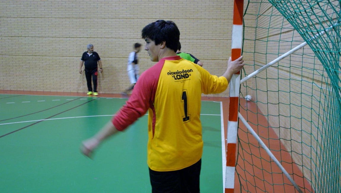 Las mejores imágenes del partido de fútbol sala entre Jesús María y BVM Irlandesas