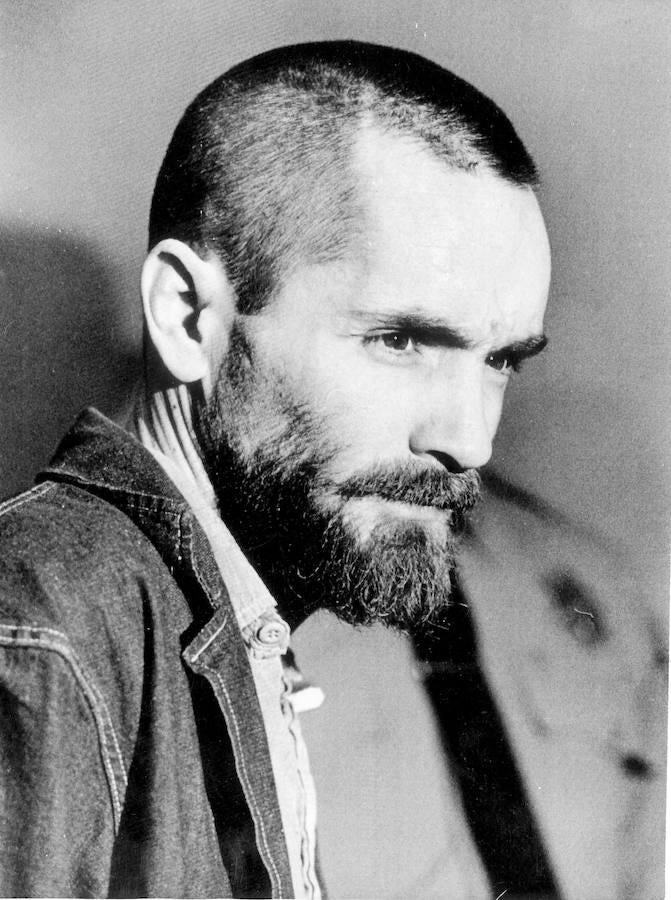 Charles Manson fue condenado a cadena perpetua por ser el «autor intelectual» de siete asesinatos. 