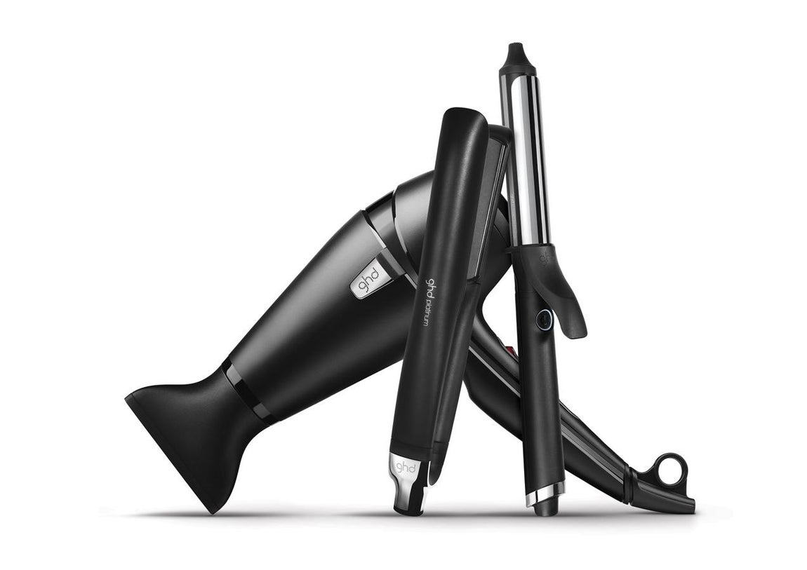 Cuidado profesional. Contar con las mejores herramientas será fundamental para lograr unos resultados óptimos a la hora de trabajar nuestro cabello. La firma de herramientas y productos de styling GHD ofrece 30€ de decuento en gran parte de su gama de herramientas de peinado entre los que se incluye la innovadora ghd platinum, los populares rizadores y tenacillas ghd curve o la conocida styler V. Los descuentos se aplicarán desde el 22 al 27 de noviembre.