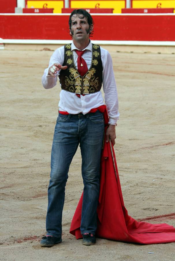 Los triunfos y las cornadas de Padilla, en imágenes