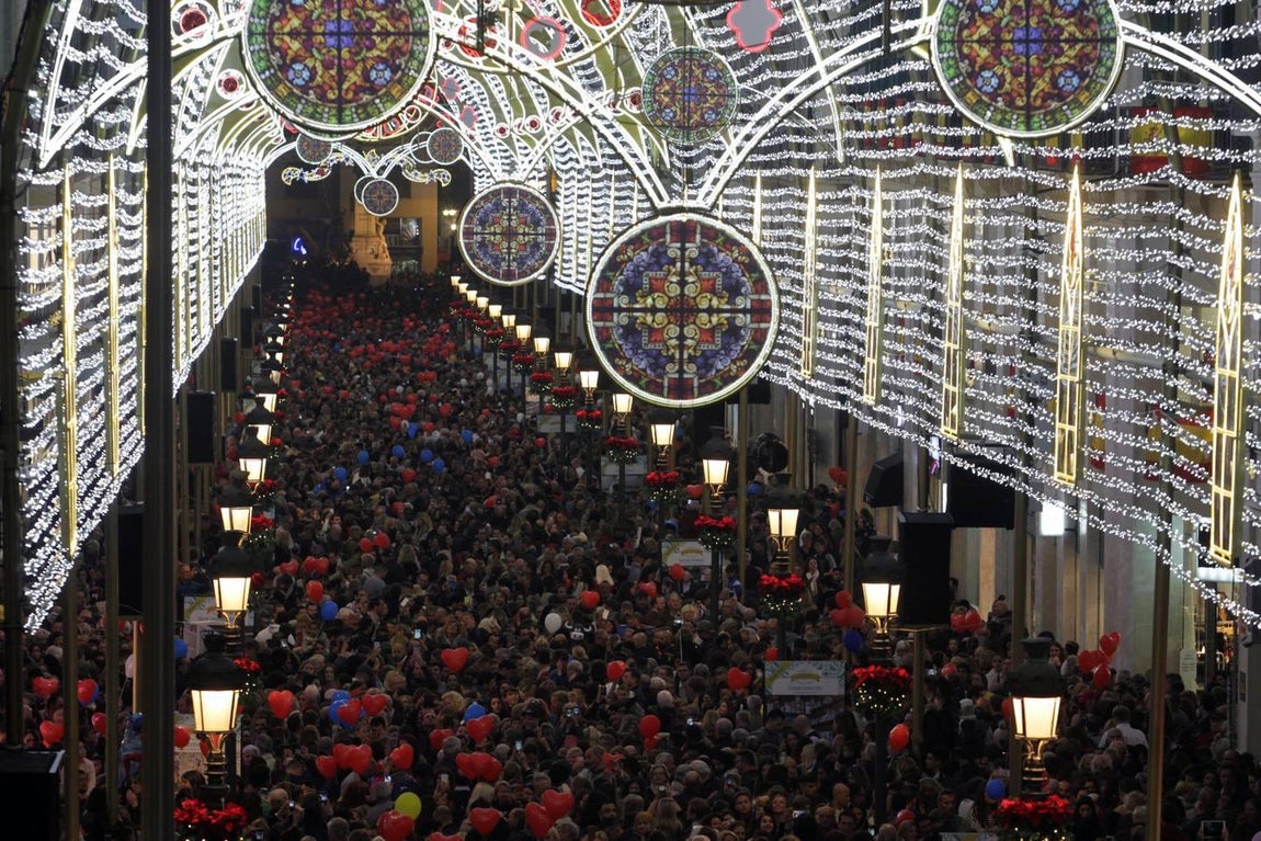 Málaga enciende la Navidad con su espectacular alumbrado