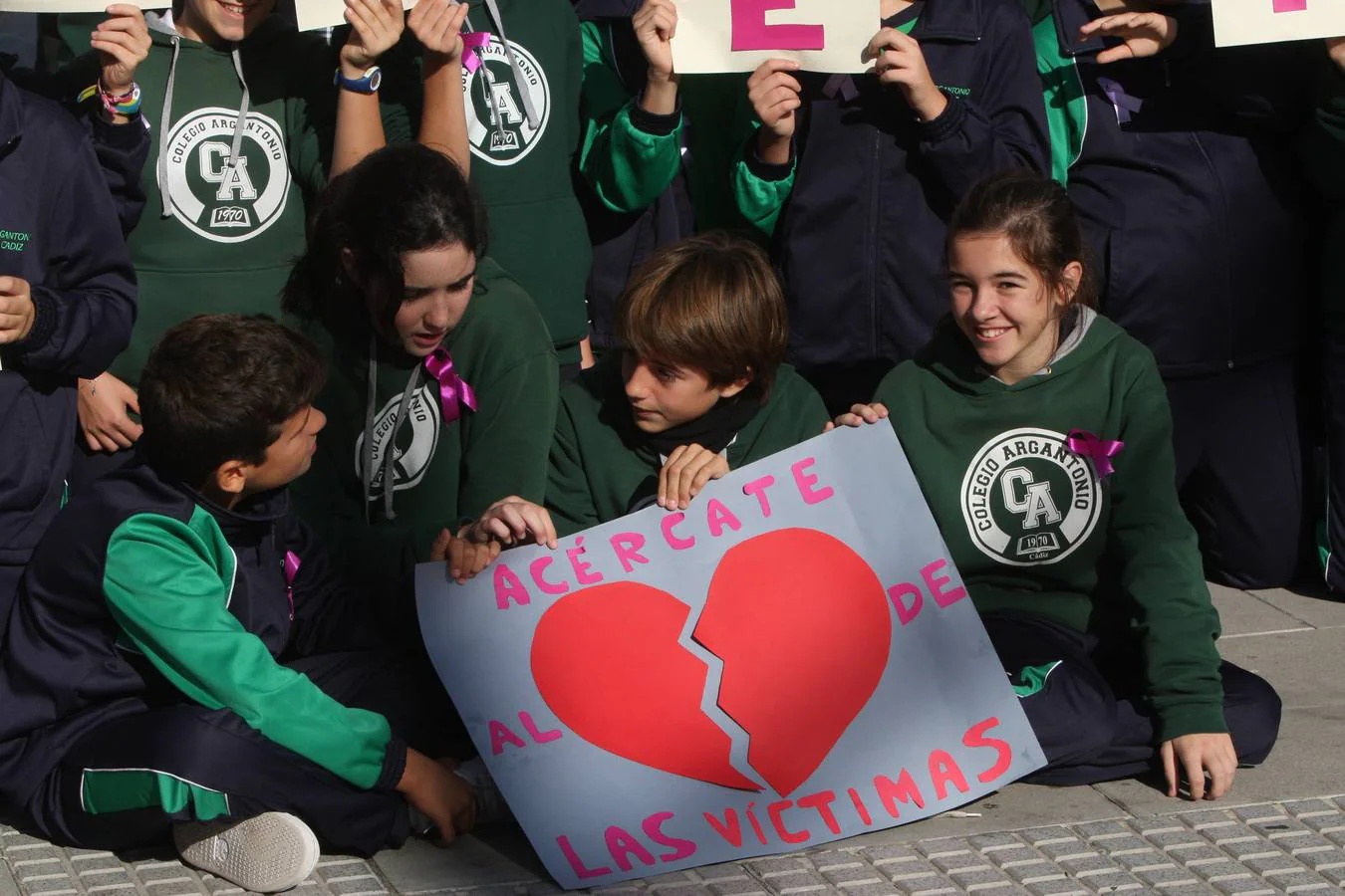 Los alumnos del colegio Argantonio se movilizan contra la violencia machista