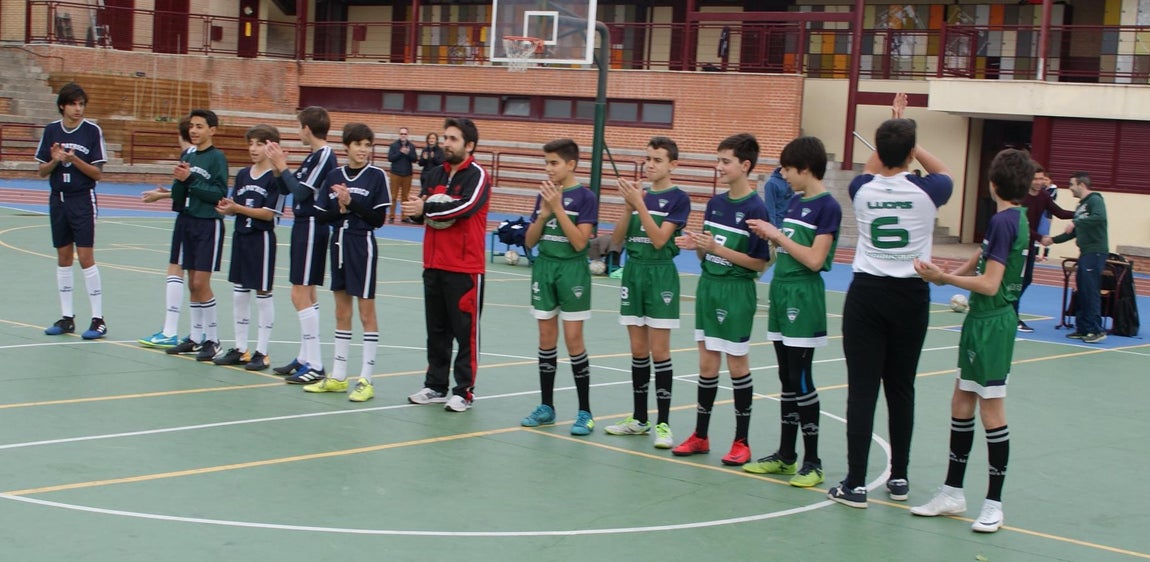 Las mejores imágenes del partido de fútbol sala cadete masculino entre San Patricio Soto Azul y Maristas Chamberí