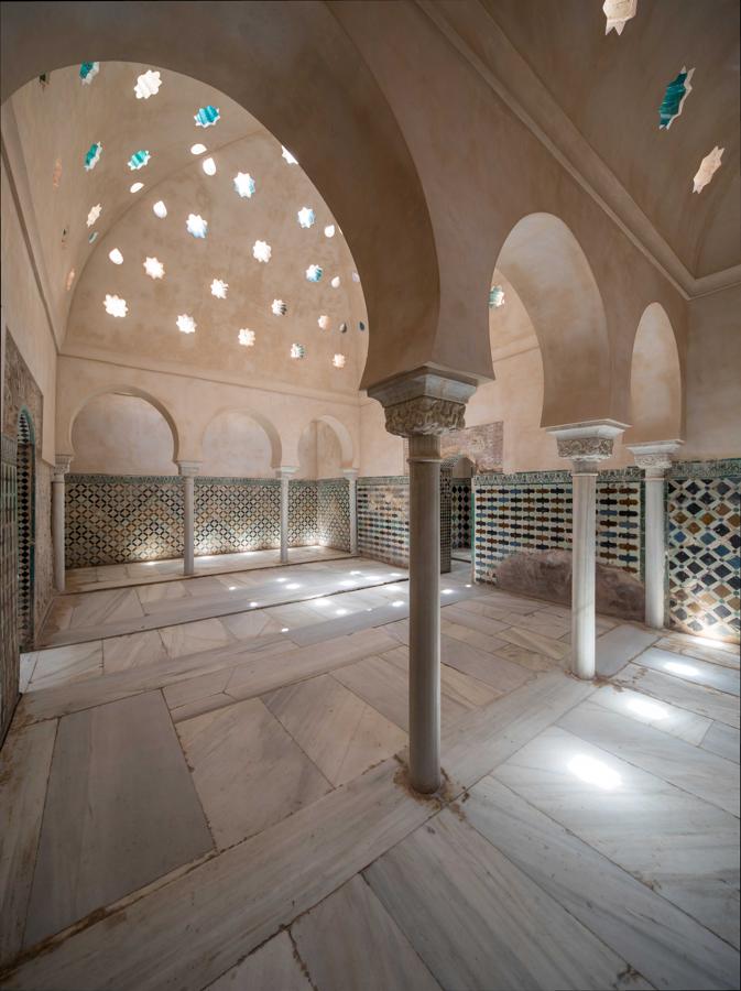 Así eran los majestuosos baños de los Reyes Católicos en la Alhambra de Granada