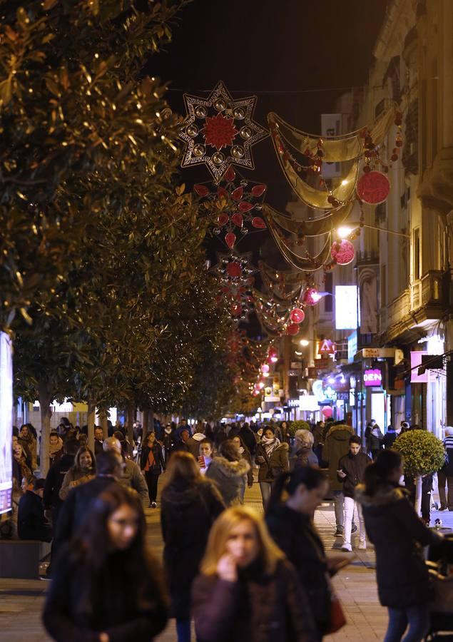 Luces y sombras en la Navidad de Córdoba