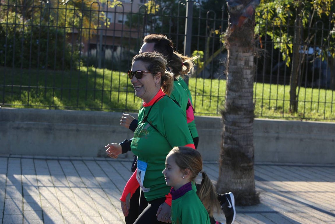 Fotos: I Carrera Solidaria Crucera Ifitness en Cádiz