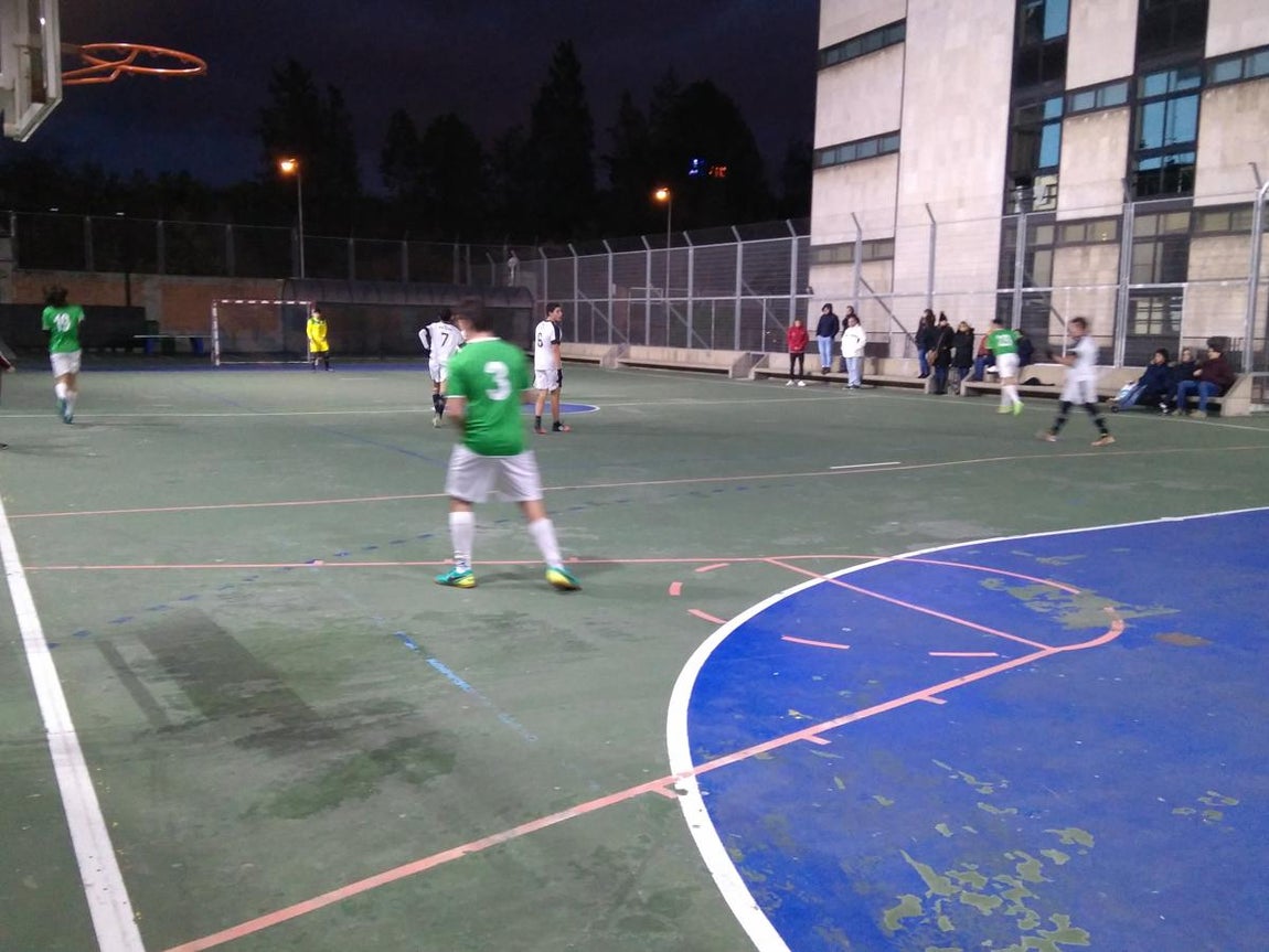 Las mejores imágenes del partido disputado entre Jesús Maestro y Salesianos San Miguel