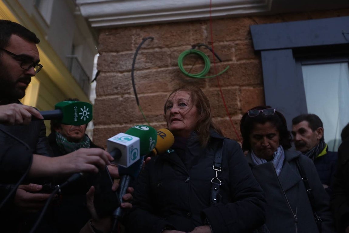 Fotos: Cambio de nombre de Avenida Ramon de Carranza a 4 de diciembre de 1977