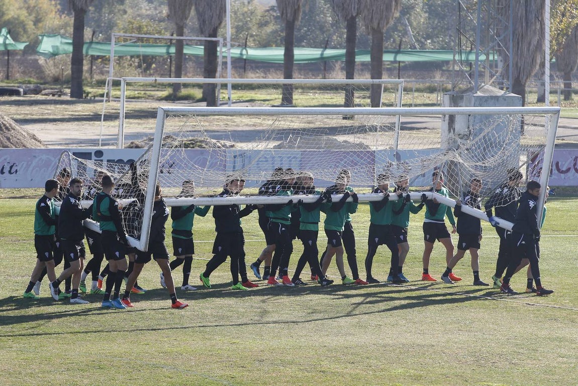Imágenes del primer día de Jorge Romero como técnico del Córdoba CF