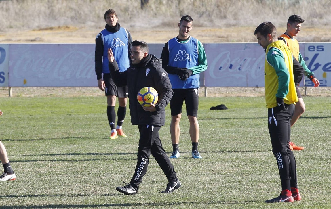 Imágenes del primer día de Jorge Romero como técnico del Córdoba CF