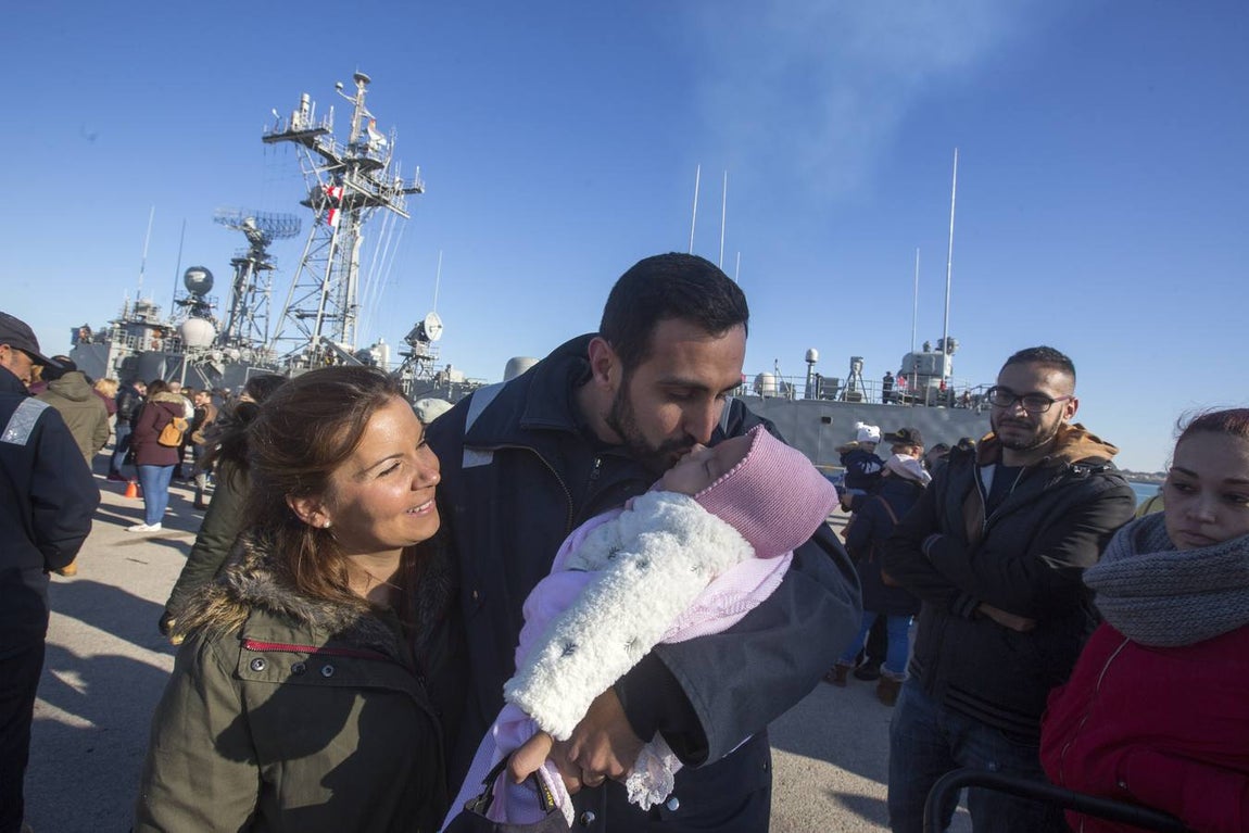 La fragata &#039;Santa María&#039; parte hacia la operación &#039;Sophia&#039; (II)