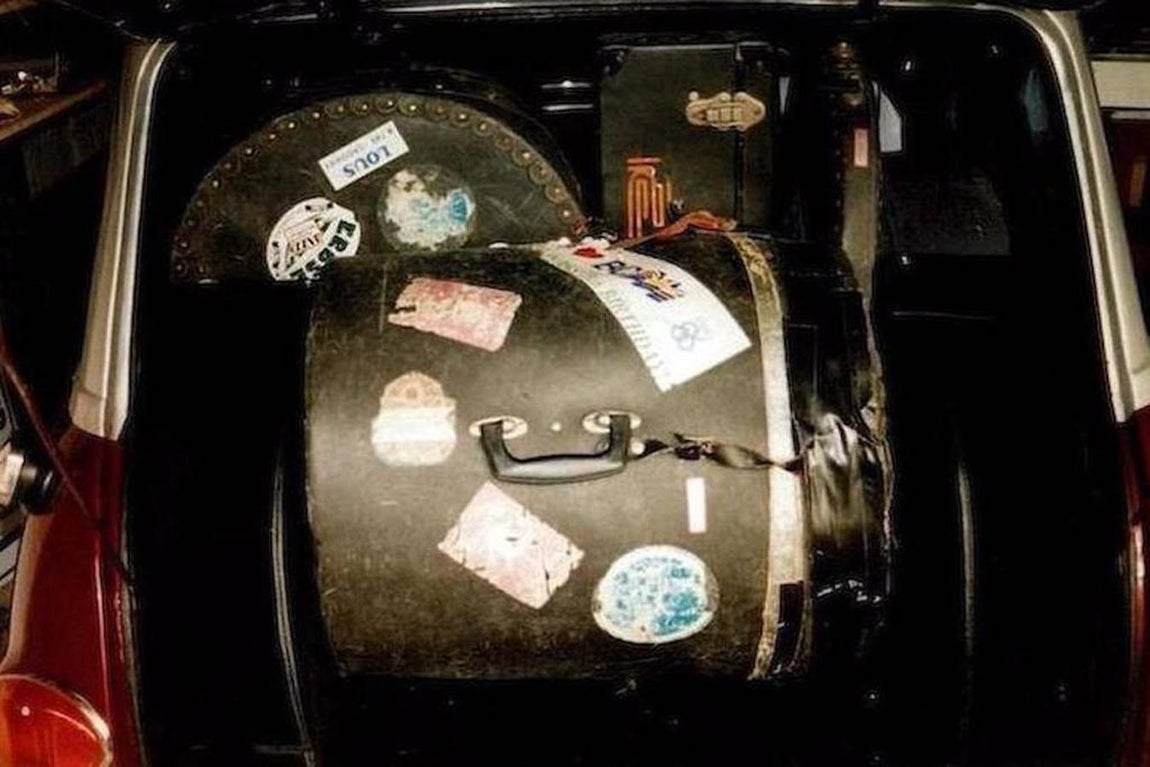 Mini Cooper S. El modelo de Ringo Starr estuvo expuesto durante años en diferentes puntos del mundo y hoy su valor estimado ascinede a 140.000 euros