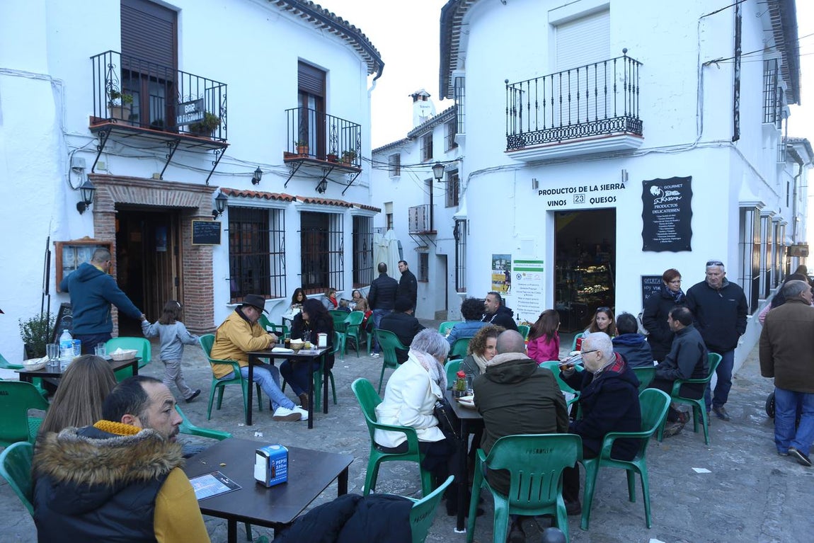 La Sierra de Cádiz cuelga el cartel de &#039;completo&#039; en este puente de la Inmaculada