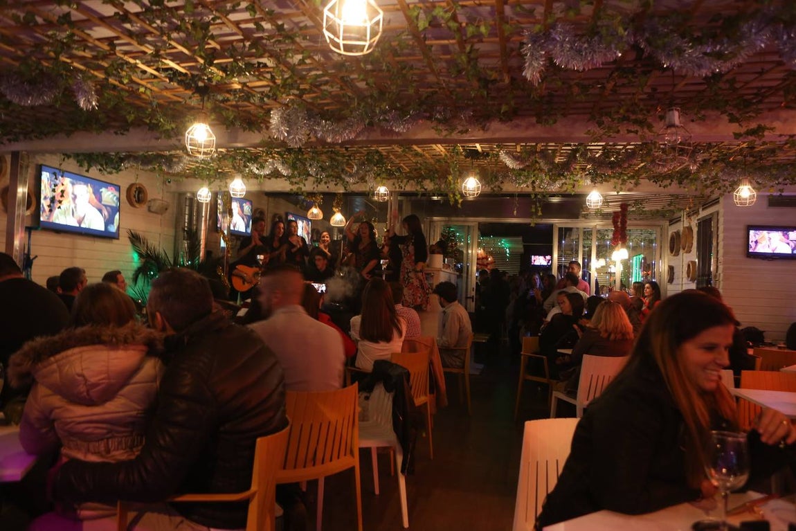 Fotos: Las zambombas animan la navidad en la provincia de Cádiz