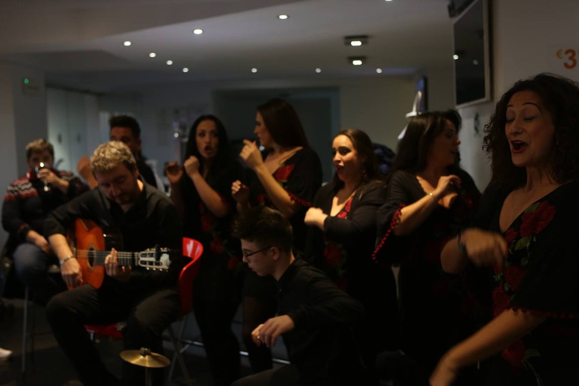 Fotos: Las zambombas animan la navidad en la provincia de Cádiz