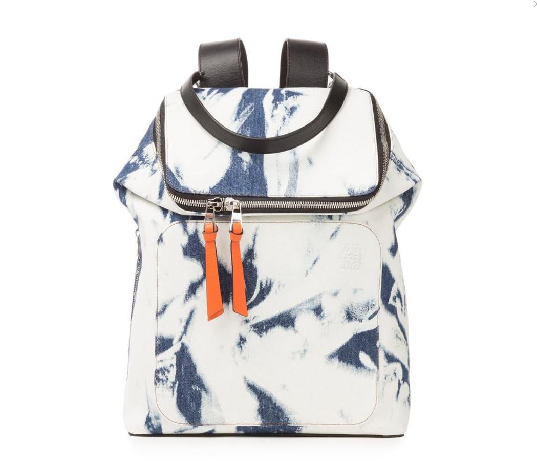 Loewe. Mochila Goya Bleached Denim Azul. Precio:1.400 €
