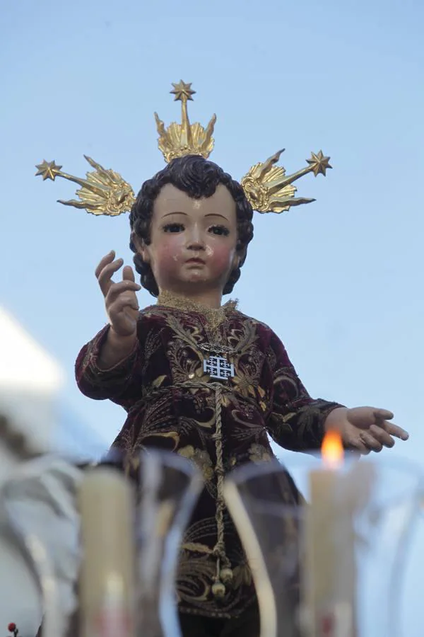 La procesión de El Niño Jesús de Córdoba, en imágenes