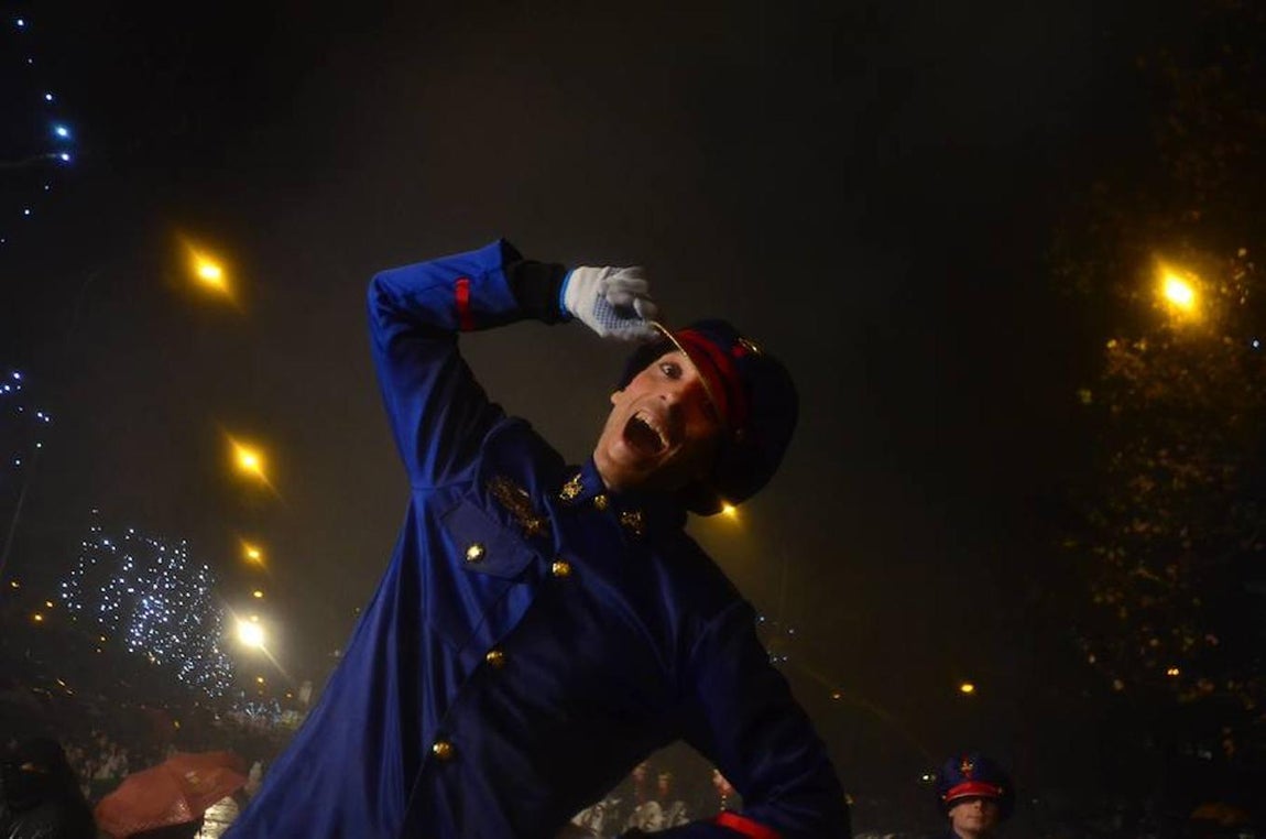 La cabalgata de los Reyes Magos de Madrid, en imágenes