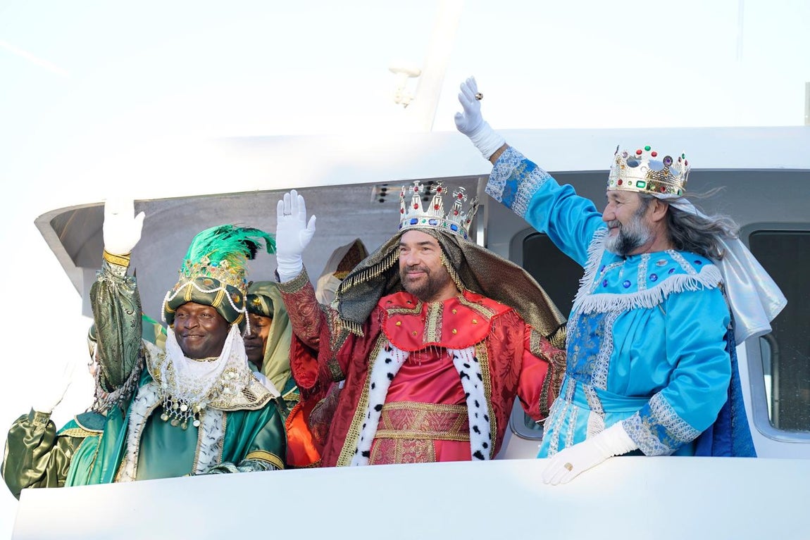 La Cabalgata de Reyes Magos de Valencia, en imágenes. 
