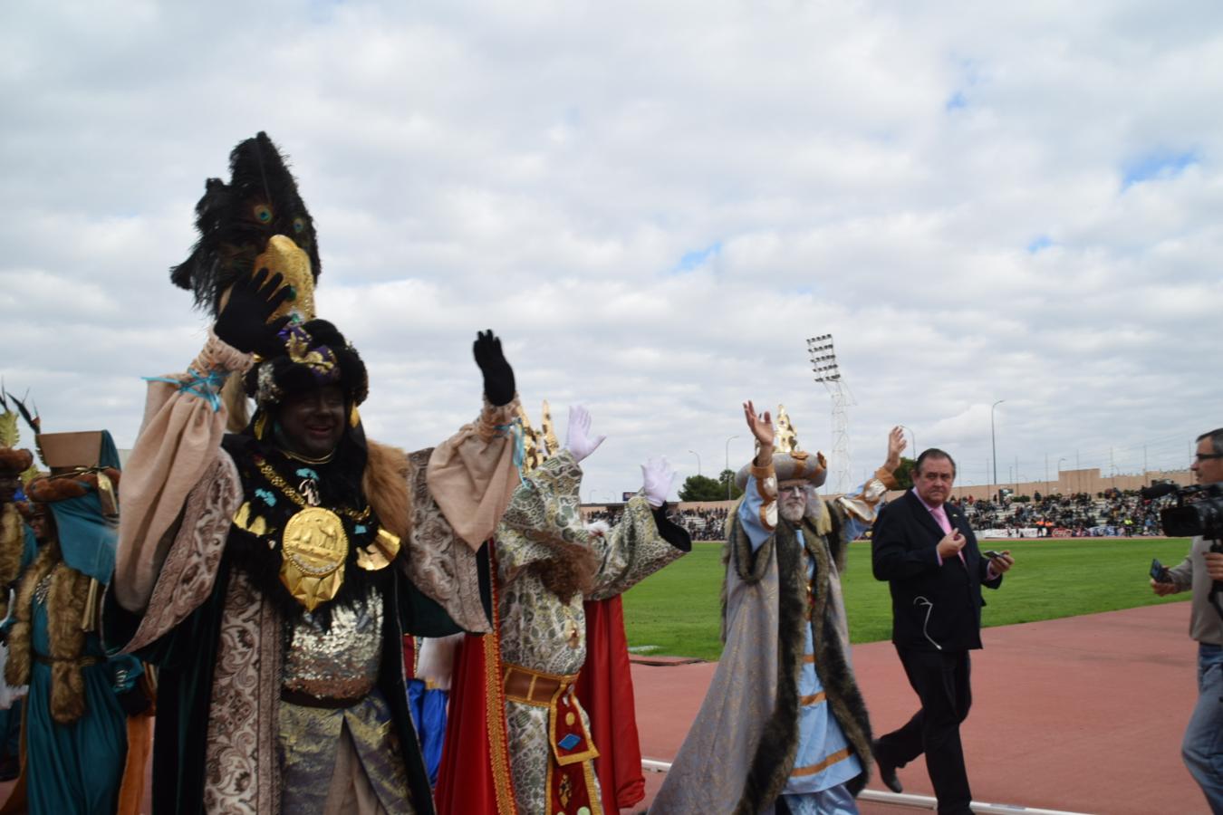 Las Cabalgatas de Reyes de la Bahía, en imágenes