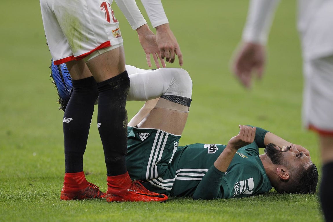 Las imágenes más trepidantes del derbi Sevilla FC-Real Betis