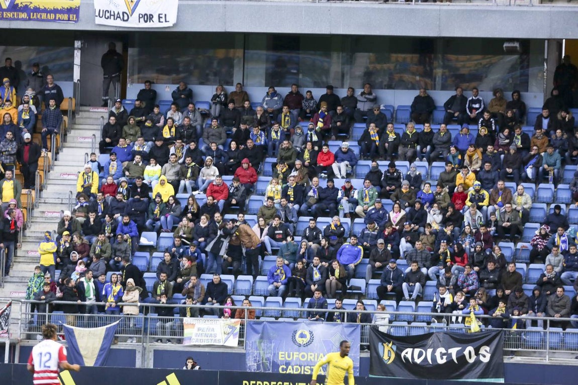 FOTOS: Búscate en la gradas de Carranza
