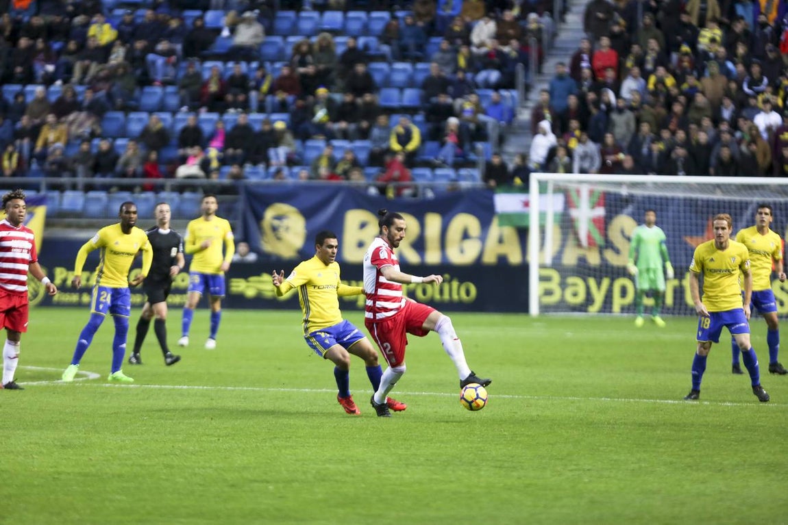 Fotos: Las imágenes del Cádiz CF 1-0 Granada CF
