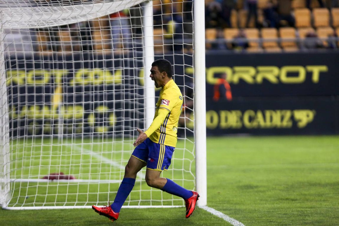 Fotos: Las imágenes del Cádiz CF 1-0 Granada CF