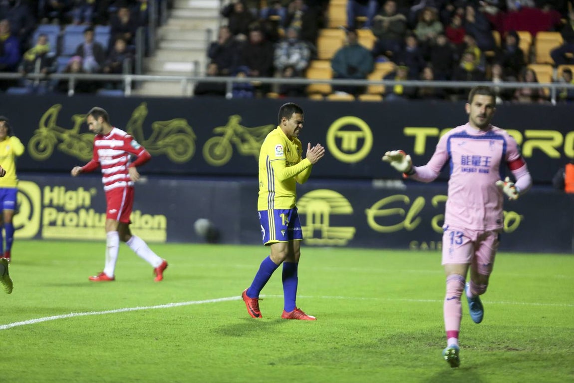 Fotos: Las imágenes del Cádiz CF 1-0 Granada CF