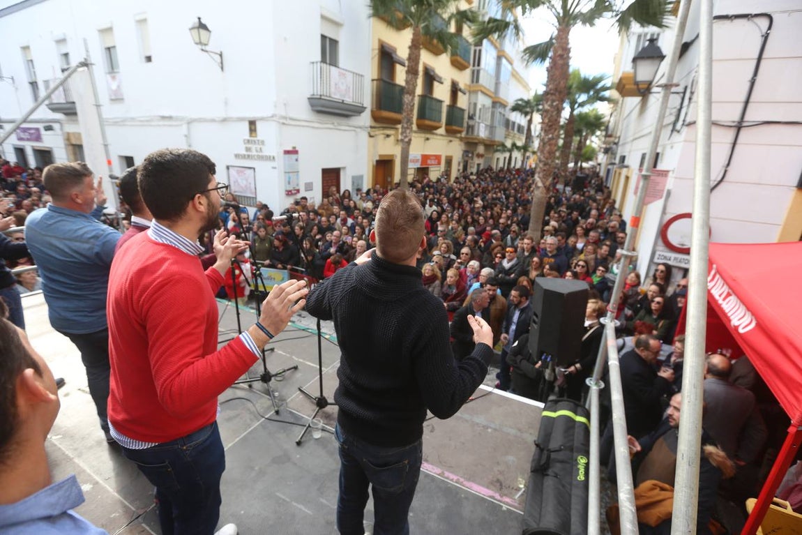 Fotos: Ambientazo en la Erizada más madrugadora de Cádiz