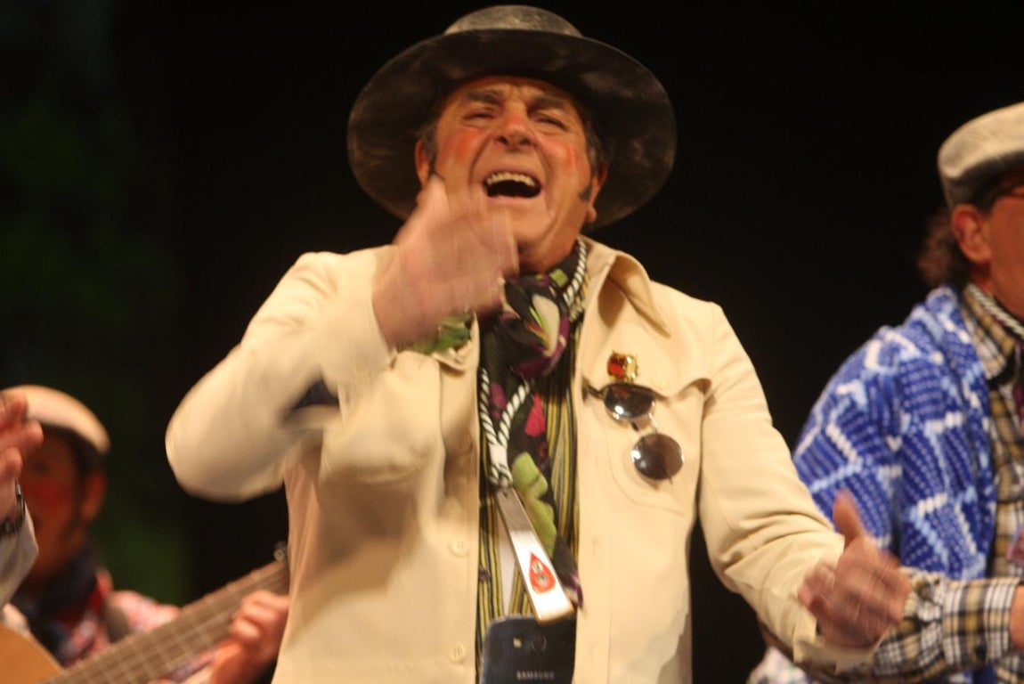 FOTOS: chirigota &#039;Los que vienen de vuelta&#039; COAC 2018