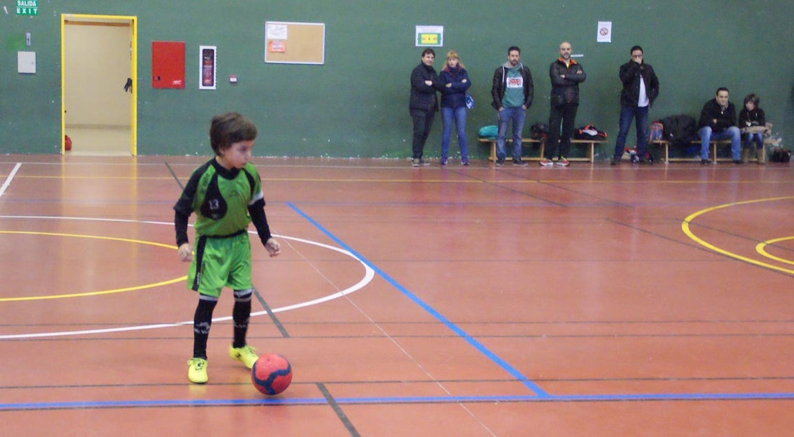 Las mejores imágenes del partido entre Salesianos Carabanchel &quot;B&quot; y Fray Luis de León &quot;A&quot;