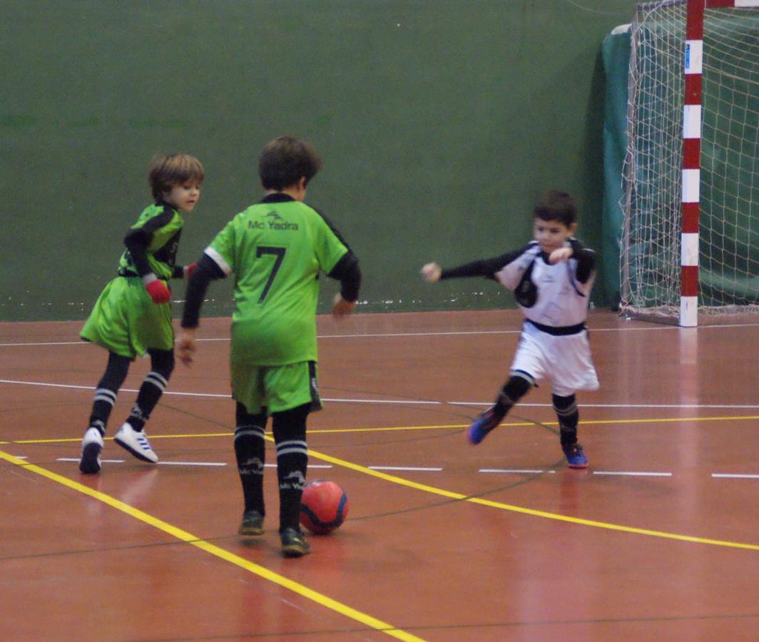 Las mejores imágenes del partido entre Salesianos Carabanchel &quot;B&quot; y Fray Luis de León &quot;A&quot;