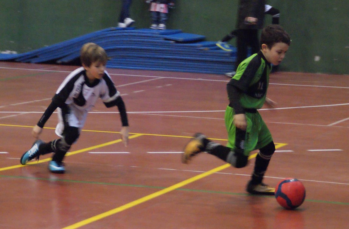 Las mejores imágenes del partido entre Salesianos Carabanchel &quot;B&quot; y Fray Luis de León &quot;A&quot;