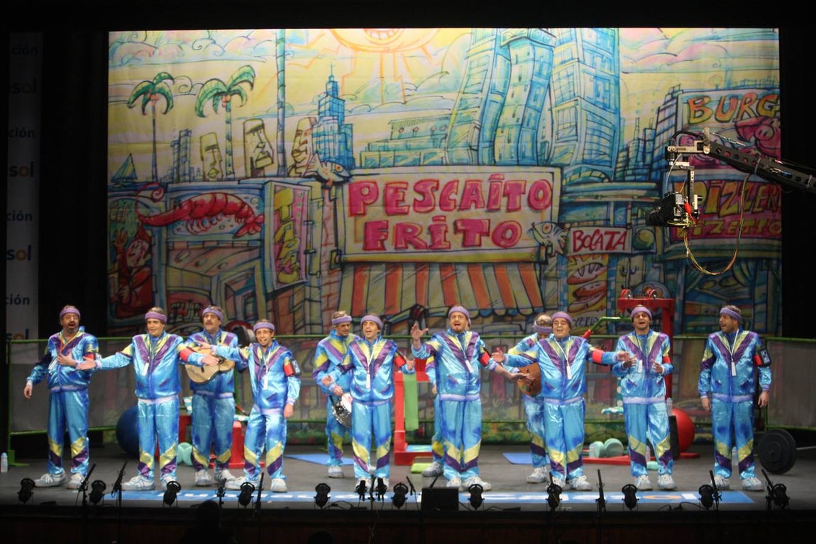 Carnaval de Cádiz 2018: la actuación de Los Crazy, en imágenes