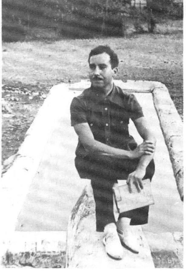 Un joven Pablo García Baena. 