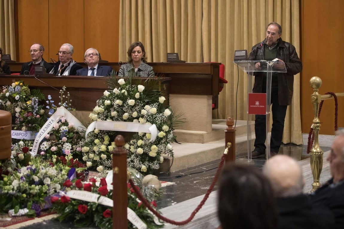 El homenaje de los poetas cordobeses, en imágenes