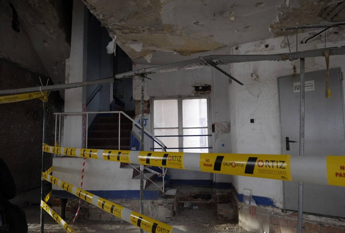 12.. Sobre la recepción y la zona comercial, se ubicará la dedicada a la restauración y la celebración de eventos