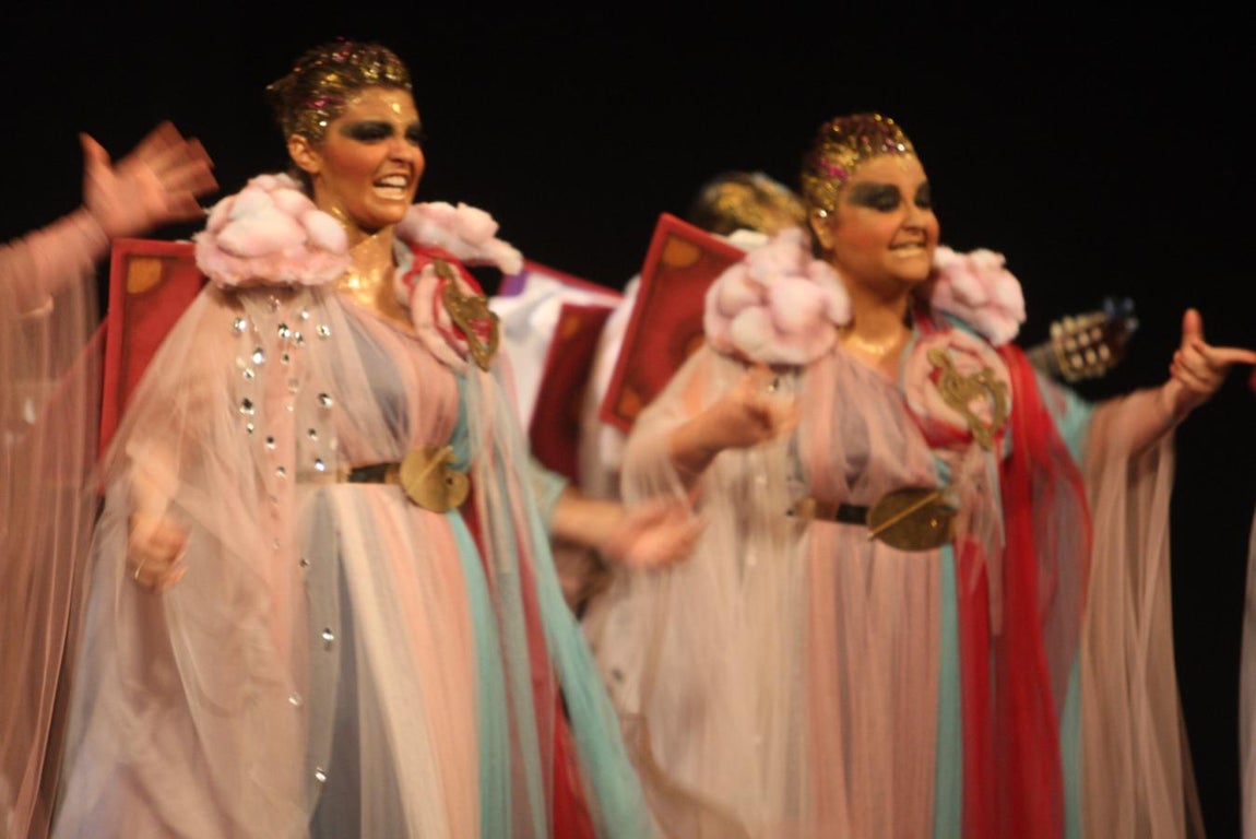 Comparsa La inoportuna - Carnaval de Cádiz 2018