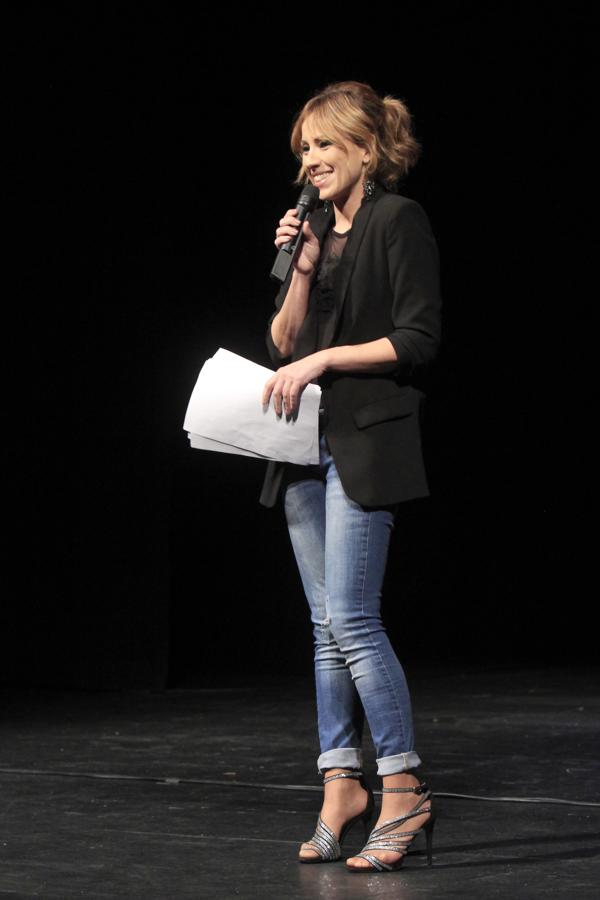 El estreno de «Alicia», de Enrique Muñoz, en imágenes