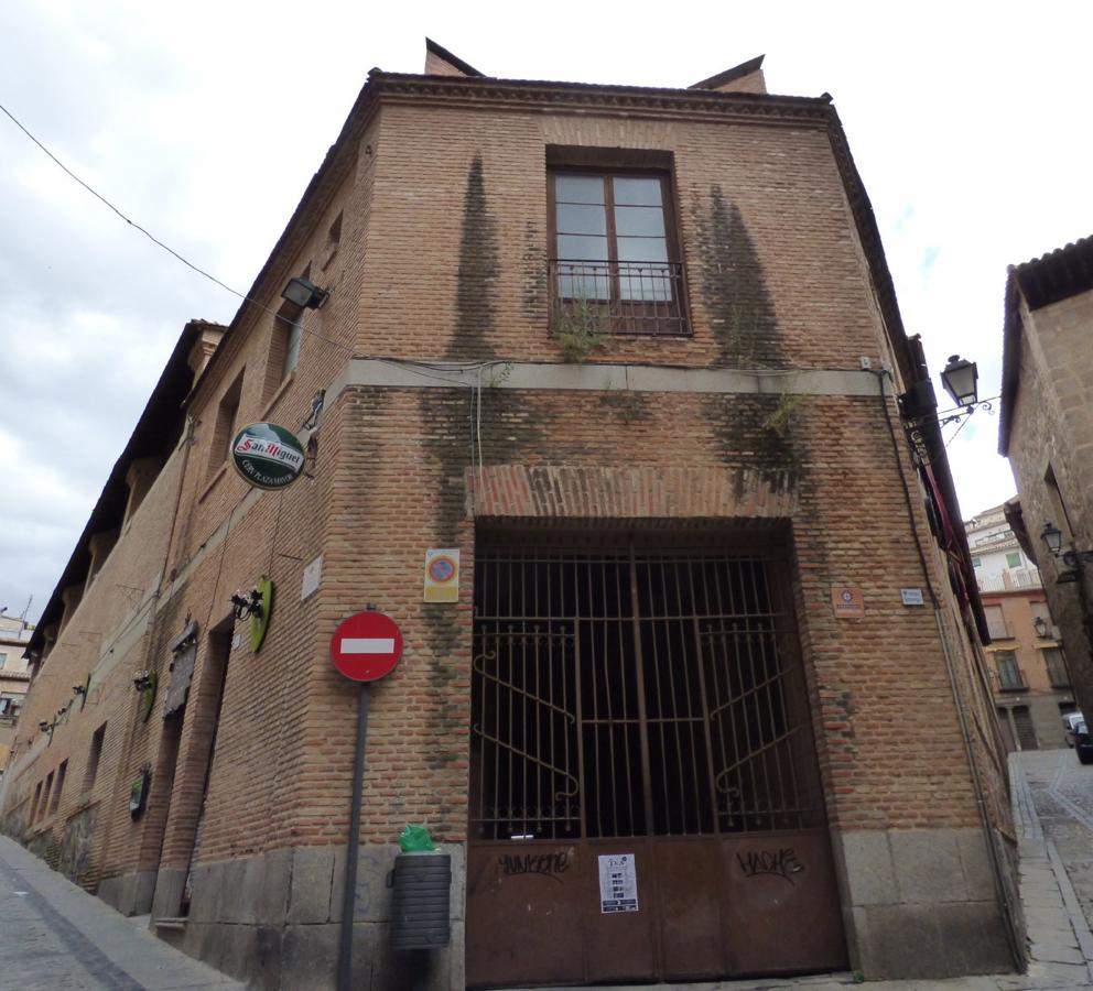 Acceso a la planta baja en 2014. FOTO RAFAEL DEL CERRO. 