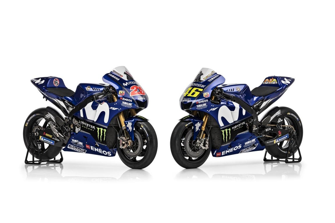 Rossi y Viñales presentan la nueva Yamaha en Madrid