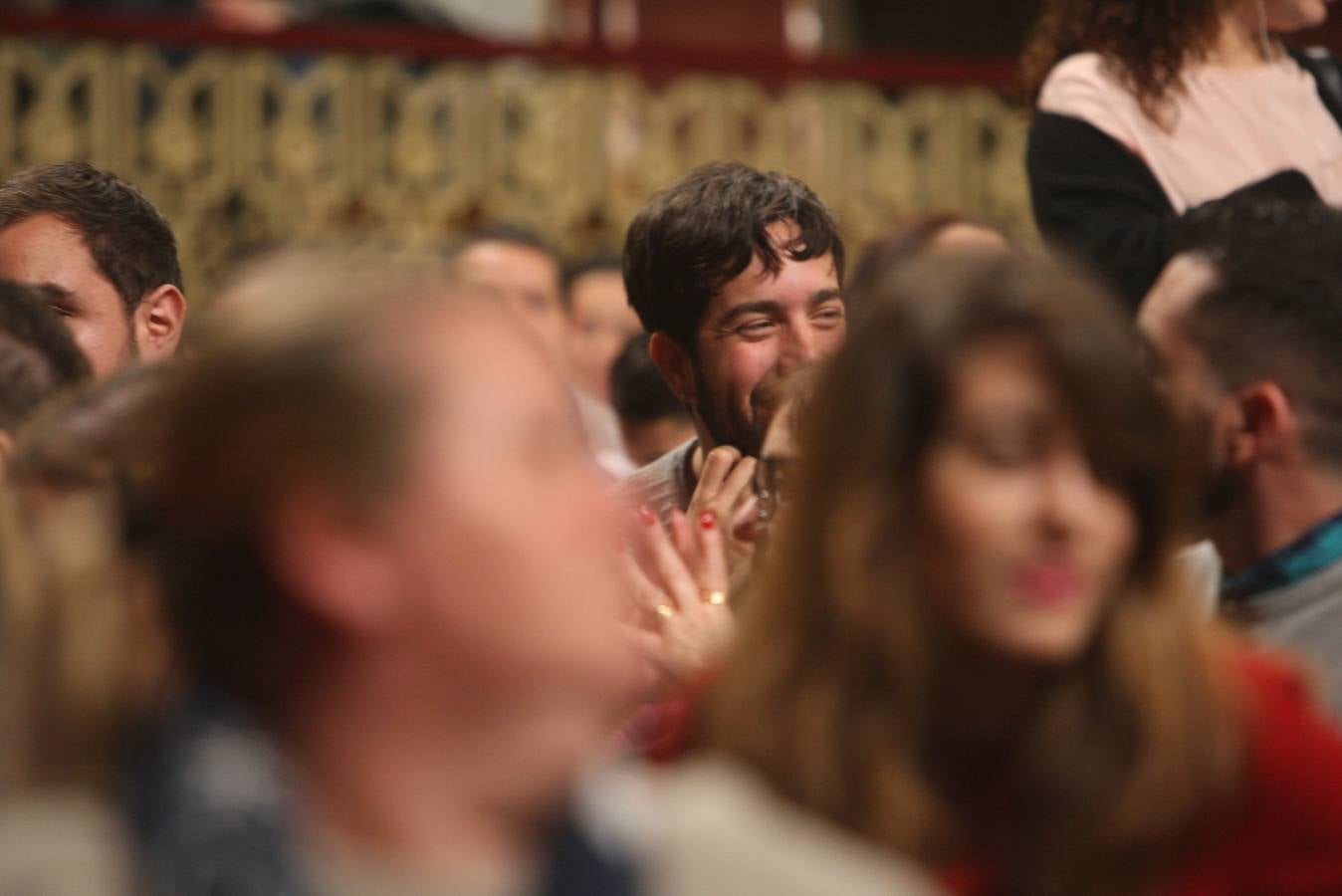 FOTOS: Búscate en el Falla en el Carnaval de Cádiz