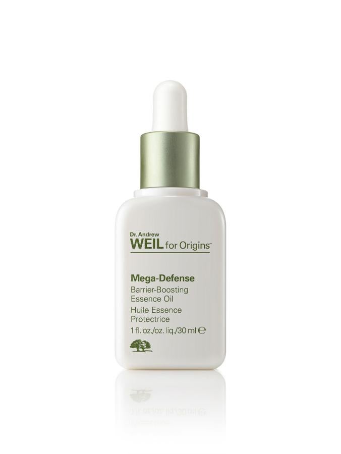 Mega-Defense Barrier-Boosting Essence Oil de Origins. Este aceite esencial ayuda a formar una barrera para defender a la piel de la polución que da lugar a irritación, deshidratación y estrés medioambiental (Precio: 56 euros)