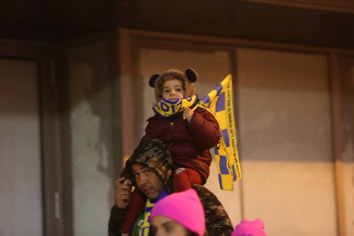 Búscate en el Cádiz-Lugo en las gradas de Carranza