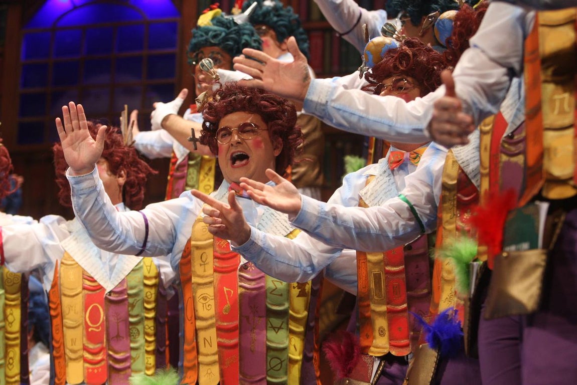 FOTOS: Coro Mil y una historias en el Carnaval de Cádiz 2018