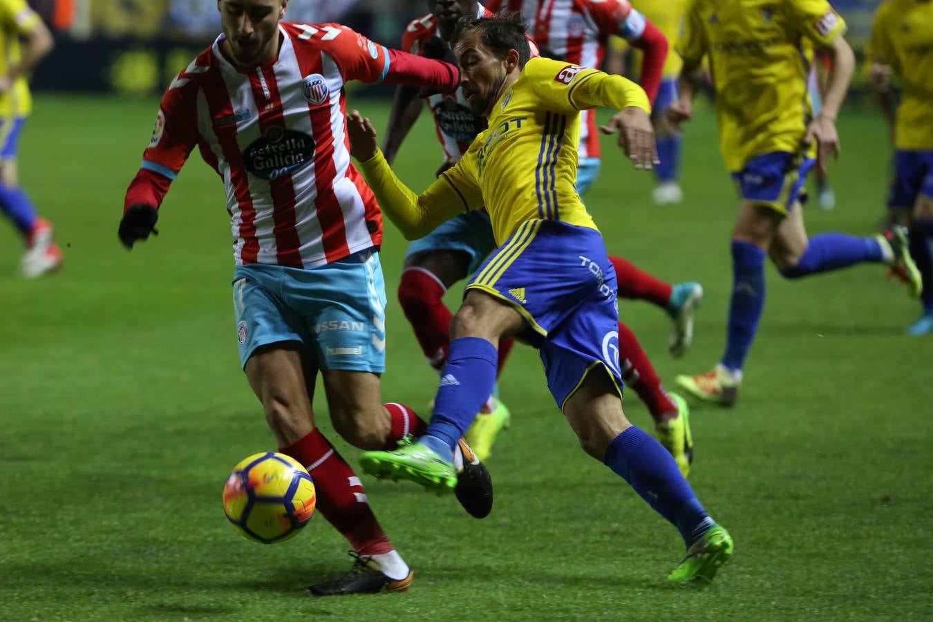 FOTOS: Cádiz CF - Lugo en Carranza