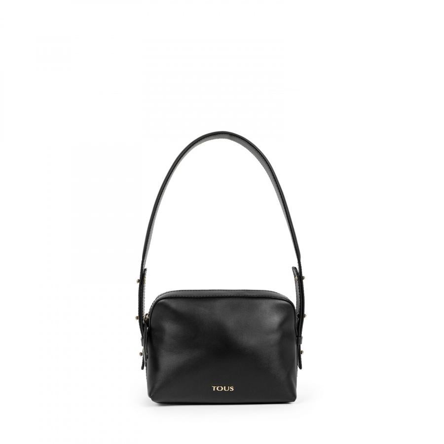 Tous. Bandolera mini Sibil de Piel en color negro. (Precio: De 199 a 119 euros)